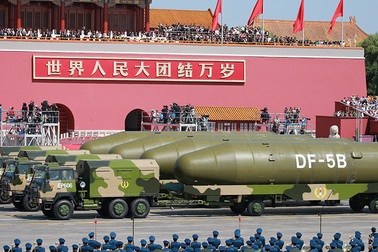 Trung Quốc phóng thử tên lửa có thể mang 10 đầu đạn hạt nhân