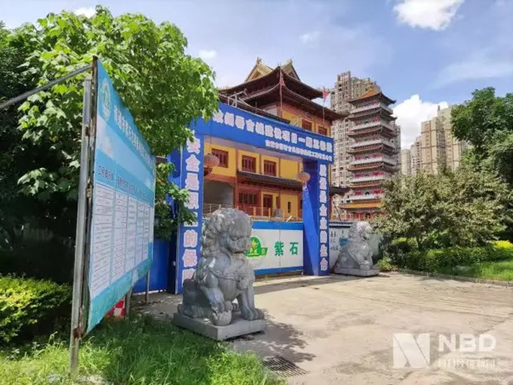 Số phận hẩm hiu của Tử Cấm Thành nhái tốn hàng nghìn tỷ đồng xây dựng - 1 Số phận hẩm hiu của Tử Cấm Thành nhái tốn hàng nghìn tỷ đồng xây dựng - 1