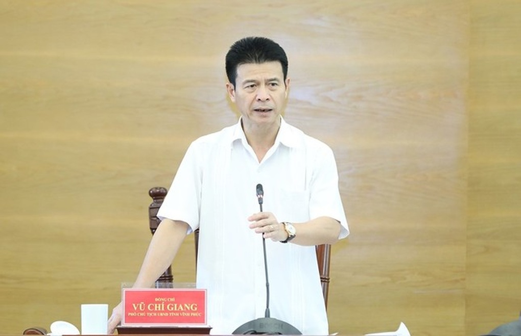 Miễn nhiệm chức Phó chủ tịch UBND tỉnh Vĩnh Phúc với ông Vũ Chí Giang - 2 Miễn nhiệm chức Phó chủ tịch UBND tỉnh Vĩnh Phúc với ông Vũ Chí Giang - 2