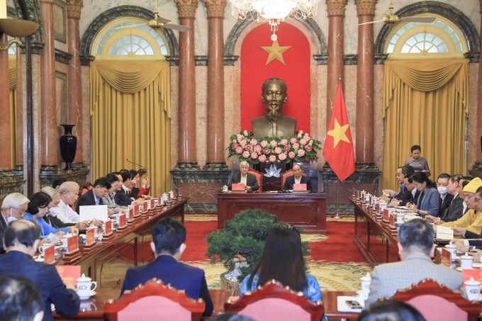 Chủ tịch nước Nguyễn Xuân Phúc và Bí thư Trung ương Đảng, Chủ tịch Ủy ban Trung ương MTTQ Việt Nam Đỗ Văn Chiến đã chủ trì Hội nghị.
