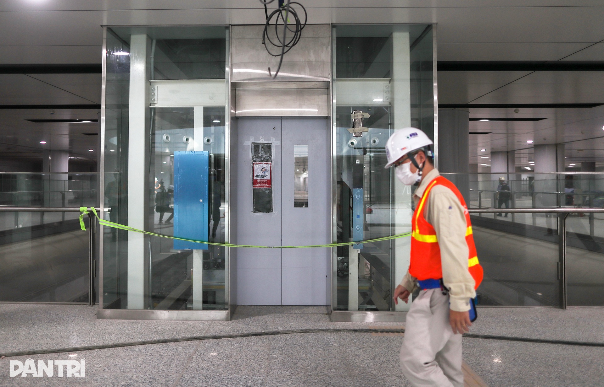 Nhà ga ngầm Bến Thành, nơi kết nối 4 tuyến metro ở TPHCM sắp hoàn thành - 6 Nhà ga ngầm Bến Thành, nơi kết nối 4 tuyến metro ở TPHCM sắp hoàn thành - 6