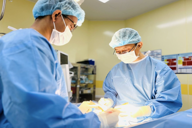 Người đàn ông mắc ung thư môi vì thói quen phổ biến