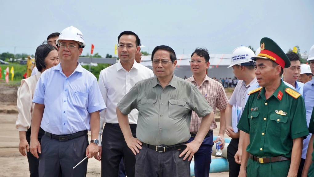 Thủ tướng chốt ngày thông xe cao tốc Châu Đốc - Cần Thơ - Sóc Trăng - 1 Thủ tướng chốt ngày thông xe cao tốc Châu Đốc - Cần Thơ - Sóc Trăng - 1