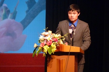 Cần đưa học sinh Trung học hỗ trợ SV tình nguyện