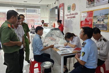 Vụ tố bán heo bệnh ra thị trường: Kiểm tra cửa hàng C.P. tại Sóc Trăng