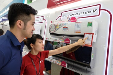 Điều hòa “trái mùa” vẫn bán chạy