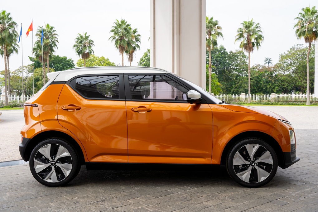 VinFast VF 5 Plus chốt giá từ 458 triệu đồng, dự kiến giao xe từ 4/2023 - 2 VinFast VF 5 Plus chốt giá từ 458 triệu đồng, dự kiến giao xe từ 4/2023 - 2