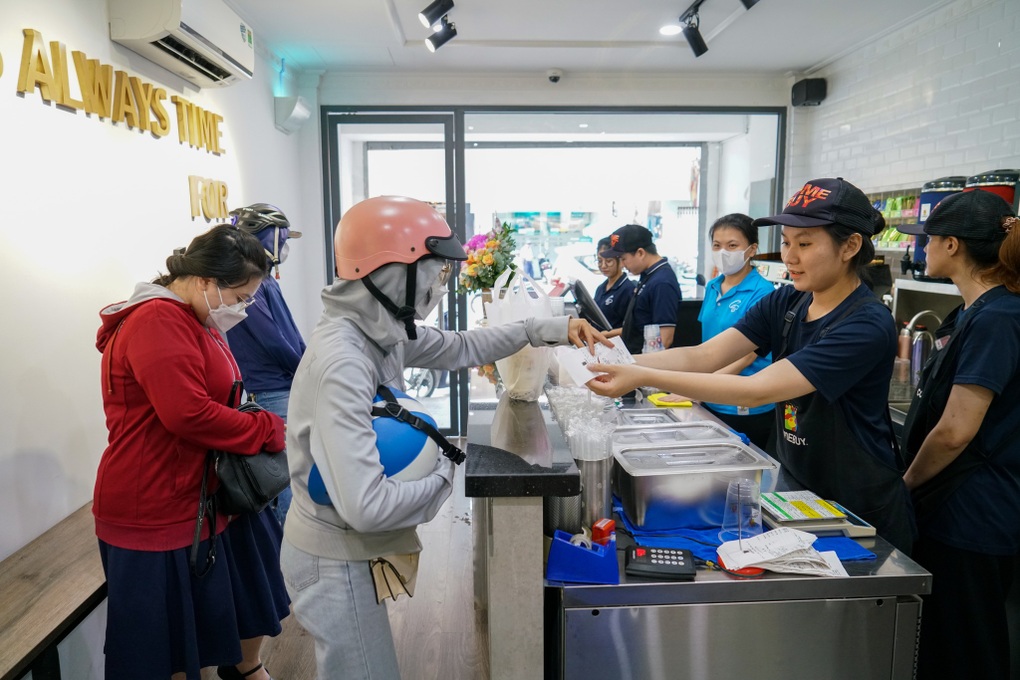 Vì đâu loạt thương hiệu ăn uống đình đám một thời tại TPHCM dần rơi rụng? - 2 Vì đâu loạt thương hiệu ăn uống đình đám một thời tại TPHCM dần rơi rụng? - 2