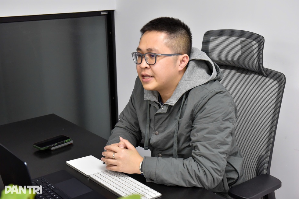 Kiếm tiền 4.0: Săn hàng lỗ, 9X livestream chốt đơn nửa tỷ đồng - 1 Kiếm tiền 4.0: Săn hàng lỗ, 9X livestream chốt đơn nửa tỷ đồng - 1