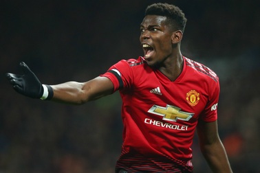 Pogba nổi điên, trút giận lên tủ thay đồ ở trận thua PSG