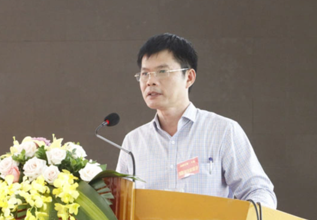 Có biểu hiện buông lỏng, đùn đẩy trong xử lý vi phạm đê điều - 1 Có biểu hiện buông lỏng, đùn đẩy trong xử lý vi phạm đê điều - 1