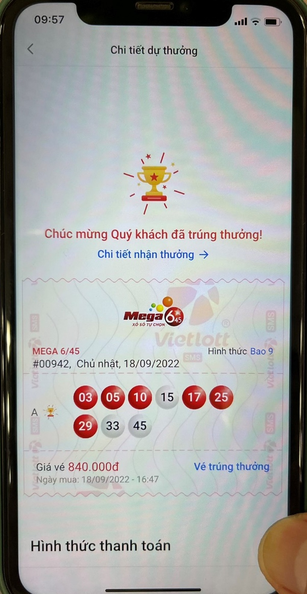 Người đàn ông 35 tuổi trúng giải Jackpot hơn 43 tỷ qua Vietlott SMS - 2 Người đàn ông 35 tuổi trúng giải Jackpot hơn 43 tỷ qua Vietlott SMS - 2