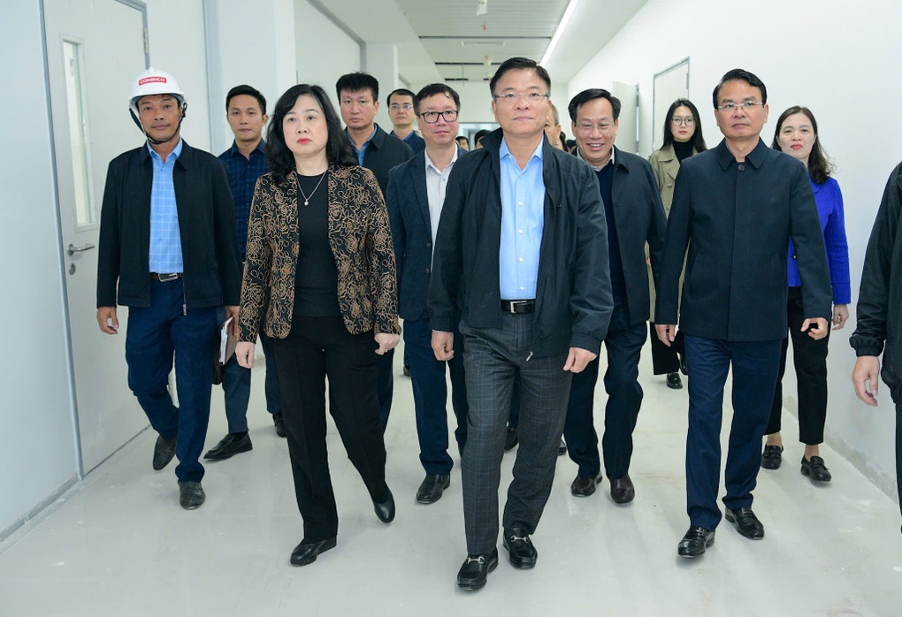 Bạch Mai, Việt Đức cơ sở 2 mở cửa khám chữa bệnh từ tháng 12? - 1