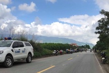 Hai bố con bị xe tải tông tử vong khi đi khám bệnh