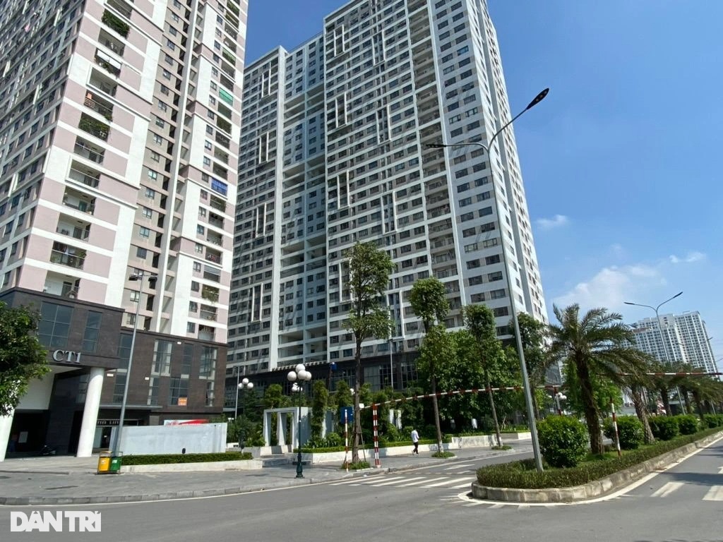 Los agentes inmobiliarios están hablando mucho de los precios de los apartamentos en Hanoi, pero el propietario lleva 3 meses publicando anuncios sin conseguir compradores - 1 Cò hô sốt giá chung cư ở Hà Nội, chủ rao suốt 3 tháng không có khách mua - 1