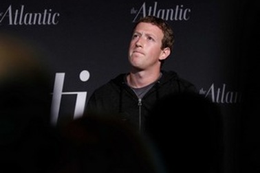 CEO Facebook “gây sốc” khi tiết lộ từng bị phần tử cực đoan đòi xử tử