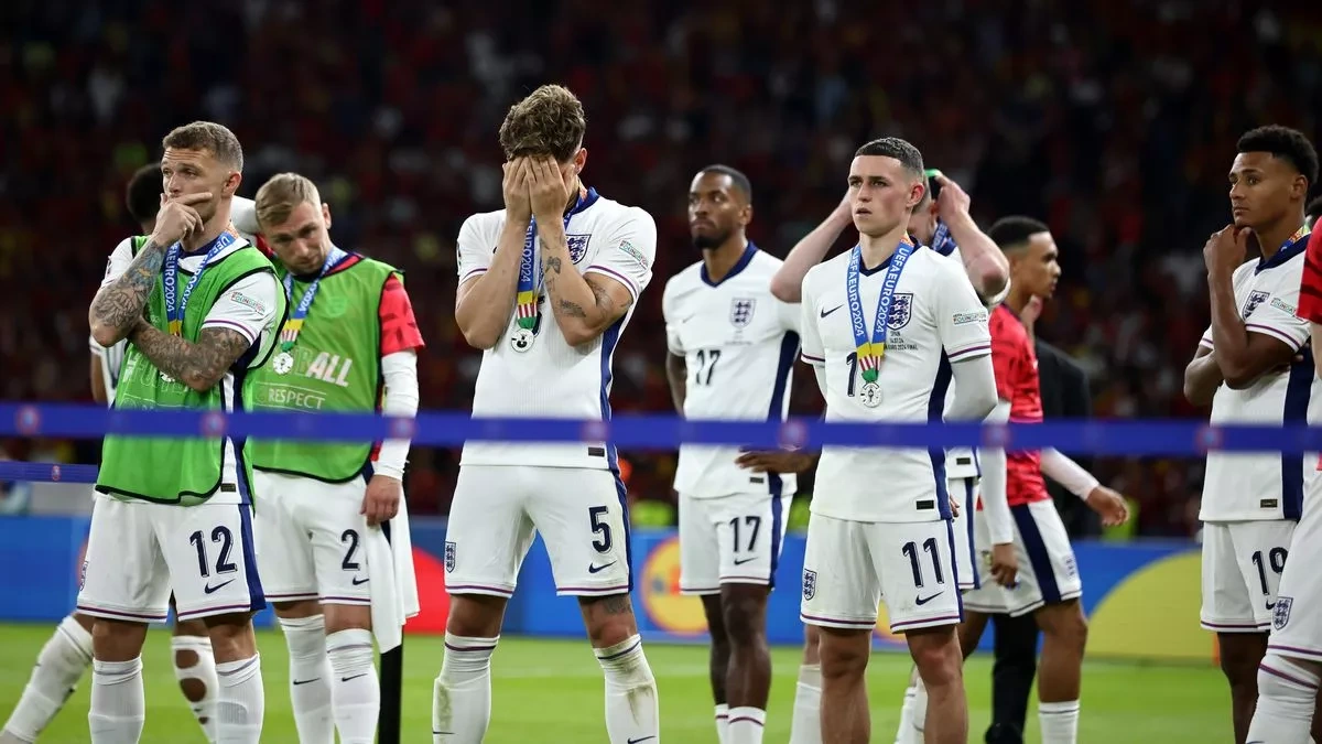 Euro 2024: Màn lột xác ấn tượng và lời kêu cứu của ngôi sao - 2 Euro 2024: Màn lột xác ấn tượng và lời kêu cứu của ngôi sao - 2
