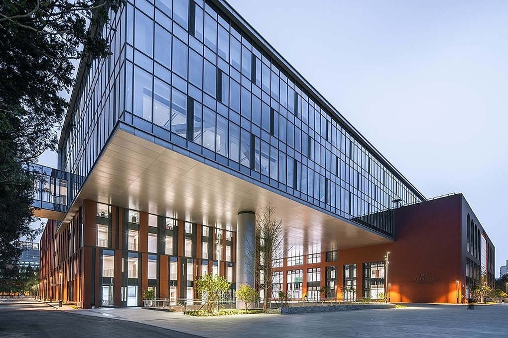 Top 12 trường đại học tốt nhất Trung Quốc năm 2025 - 2 Top 12 trường đại học tốt nhất Trung Quốc năm 2025 - 2