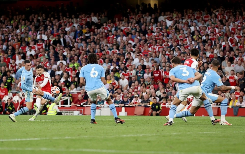 Haaland xô xát với ban huấn luyện Arsenal sau trận thua của Man City - 1 Haaland xô xát với ban huấn luyện Arsenal sau trận thua của Man City - 1