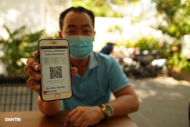 Cuộc sống bình thường mới tại TPHCM khi dịch Covid-19 diễn biến phức tạp