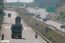 Ô tô gây tai nạn khiến 2 người tử vong rồi bỏ trốn