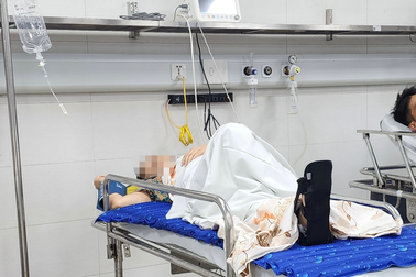 Vừa ra khỏi nhà đi tập thể dục, người phụ nữ Hà Nội gặp tai nạn bất ngờ