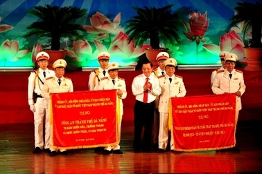 Công an các tỉnh, thành kỷ niệm 70 năm ngày truyền thống