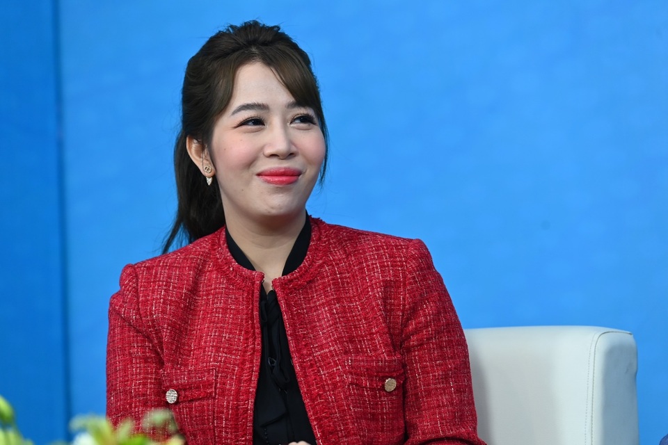 BTV Diệp Chi: Làm mẹ hiện đại, không ngại dạy con về tiền - 2 BTV Diệp Chi: Làm mẹ hiện đại, không ngại dạy con về tiền - 2