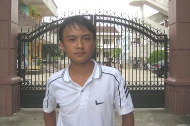 Cậu bé người Mông đỗ điểm cao vào 2 trường “đỉnh”