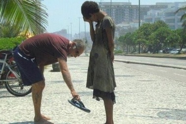 Bài học cuộc đời để thức tỉnh lương tâm