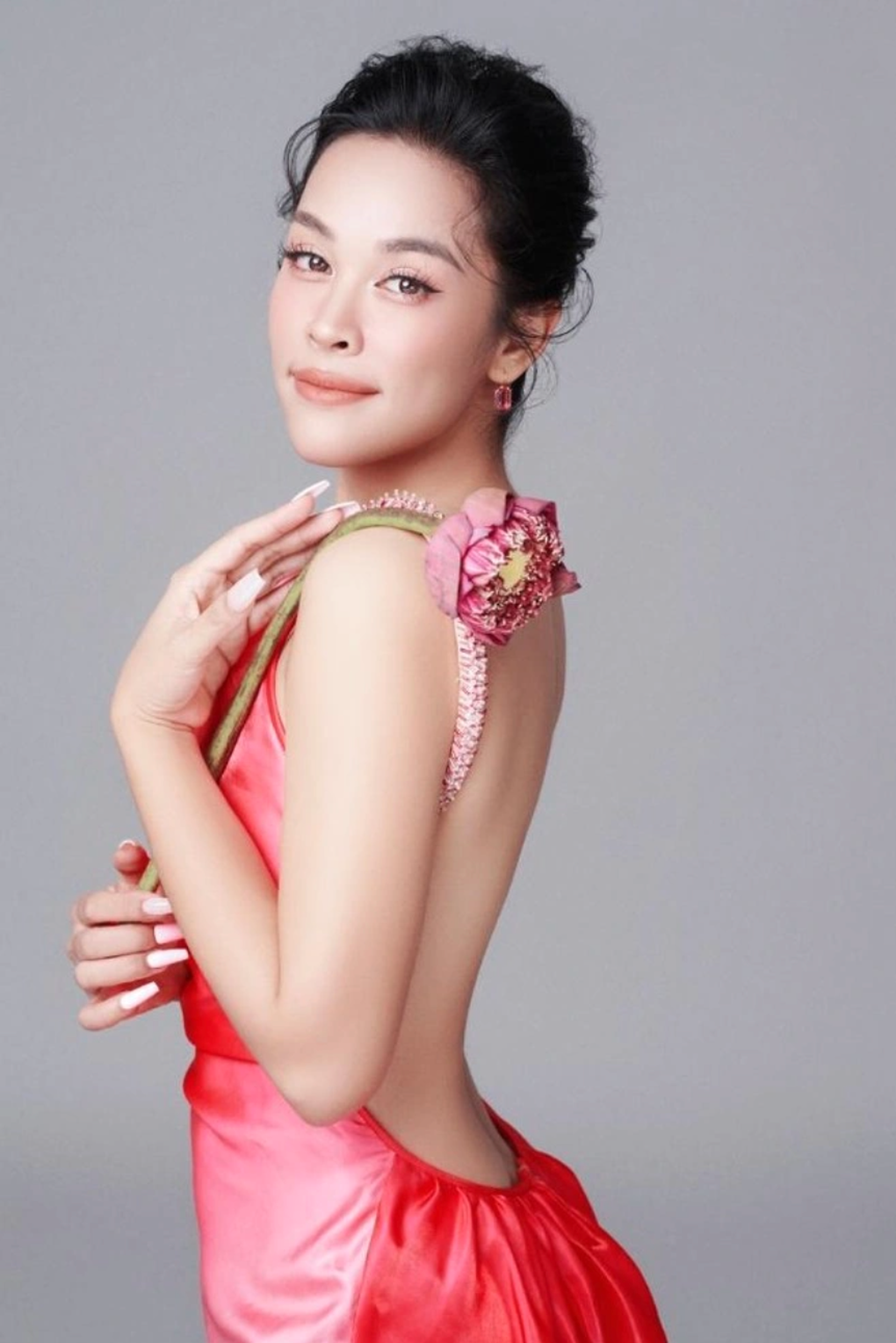 Osen Ngọc Mai sẽ song ca cùng tượng đài âm nhạc thế giới Babyface - 2 Osen Ngọc Mai sẽ song ca cùng tượng đài âm nhạc thế giới Babyface - 2
