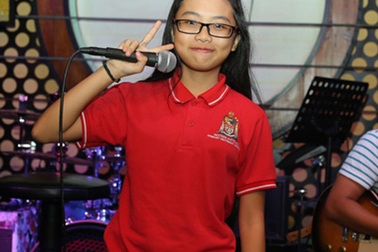 Giao Linh, Phương Mỹ Chi trình diễn trong đêm chung kết Solo cùng Bolero