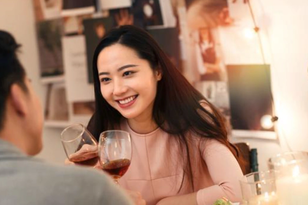 Nghĩ chồng ăn chả, vợ cũng ăn nem và cái kết khiến cả hai rơi nước mắt - 1 Nghĩ chồng ăn chả, vợ cũng ăn nem và cái kết khiến cả hai rơi nước mắt - 1