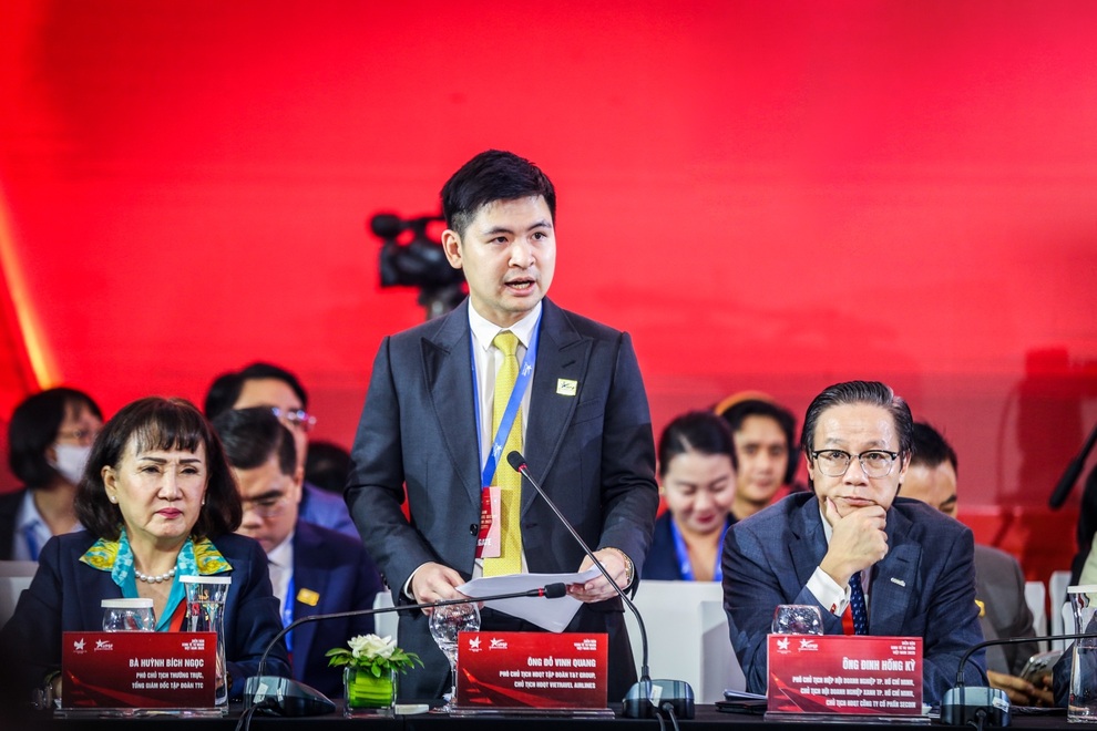 TT Group បានស្នើអនុសាសន៍ចំនួន 3 នៅវេទិកាសេដ្ឋកិច្ចឯកជនវៀតណាមឆ្នាំ 2025 - 1 TT Group đề xuất 3 kiến nghị tại Diễn đàn kinh tế tư nhân Việt Nam 2025 - 1