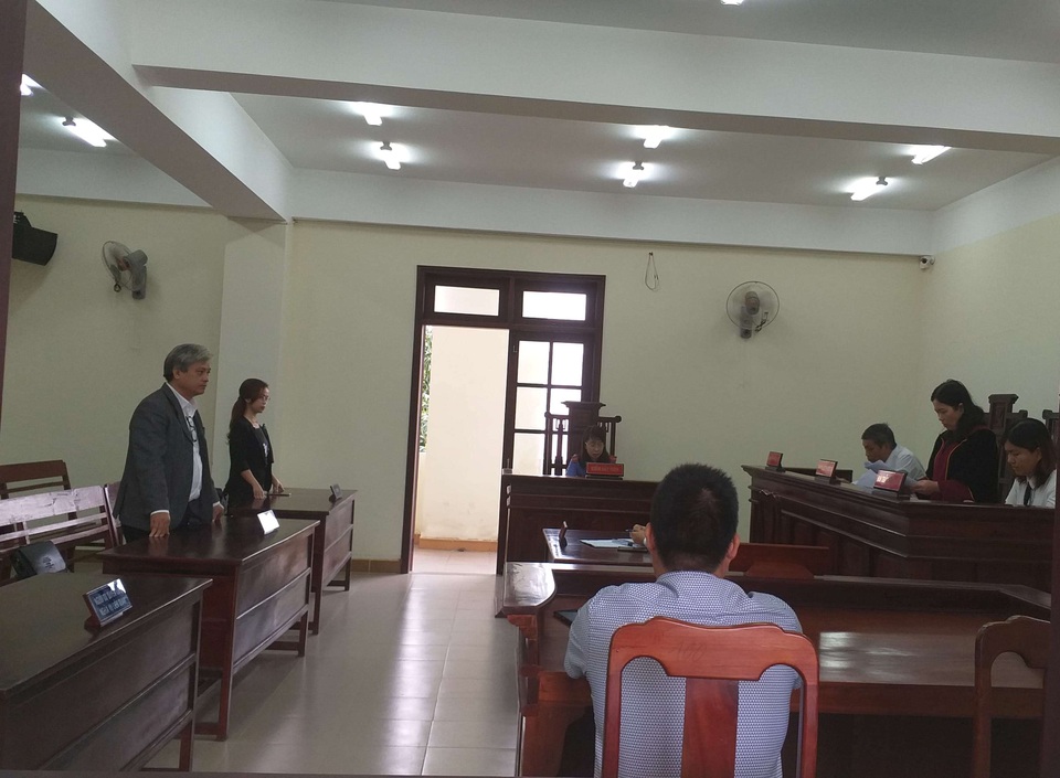 Bác đơn kiện của cựu Phó Giám đốc Sở đòi doanh nghiệp xin lỗi - 1 Bác đơn kiện của cựu Phó Giám đốc Sở đòi doanh nghiệp xin lỗi - 1