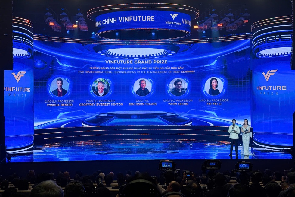 Học sâu là gì mà giúp các nhà khoa học giành giải thưởng VinFuture 2024? - 1 Học sâu là gì mà giúp các nhà khoa học giành giải thưởng VinFuture 2024? - 1