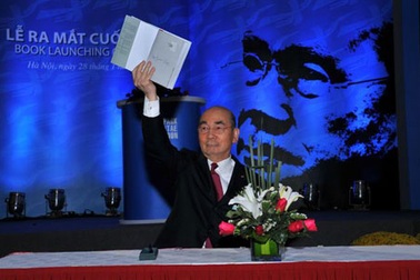 “Người đàn ông của thép - Park Tae Joon” đến với độc giả Việt Nam 