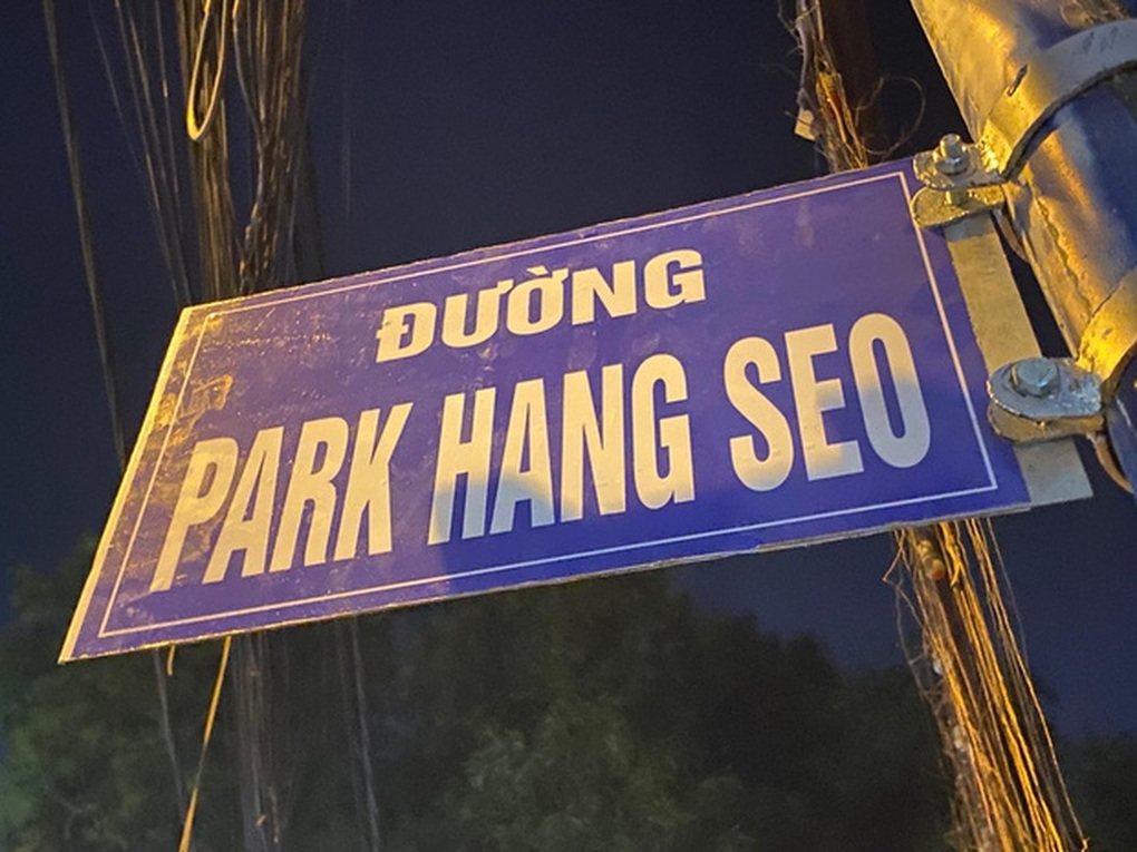 TPHCM chấn chỉnh việc tự ý đặt tên, gắn bảng tên đường - 1 TPHCM chấn chỉnh việc tự ý đặt tên, gắn bảng tên đường - 1