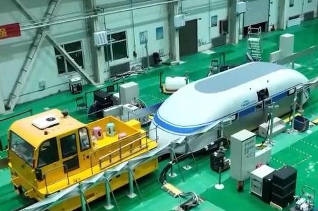 Trung Quốc phá kỷ lục tốc độ với tàu đệm từ siêu tốc - 1 Trung Quốc phá kỷ lục tốc độ với tàu đệm từ siêu tốc - 1