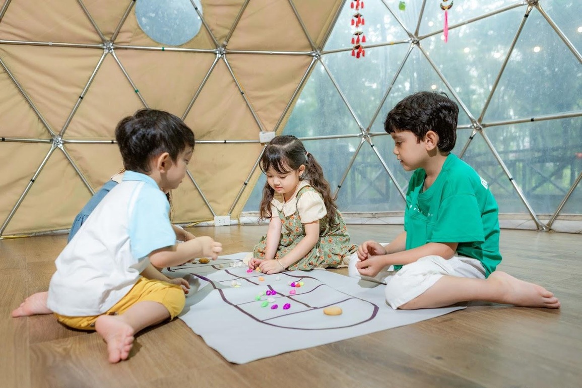 Trẻ con Ecopark có tuổi thơ của thời ông bà, cha mẹ - 4 Trẻ con Ecopark có tuổi thơ của thời ông bà, cha mẹ - 4