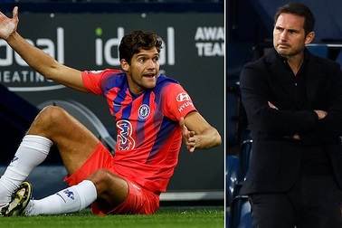Marcos Alonso bị HLV Lampard quát mắng vì vô kỷ luật