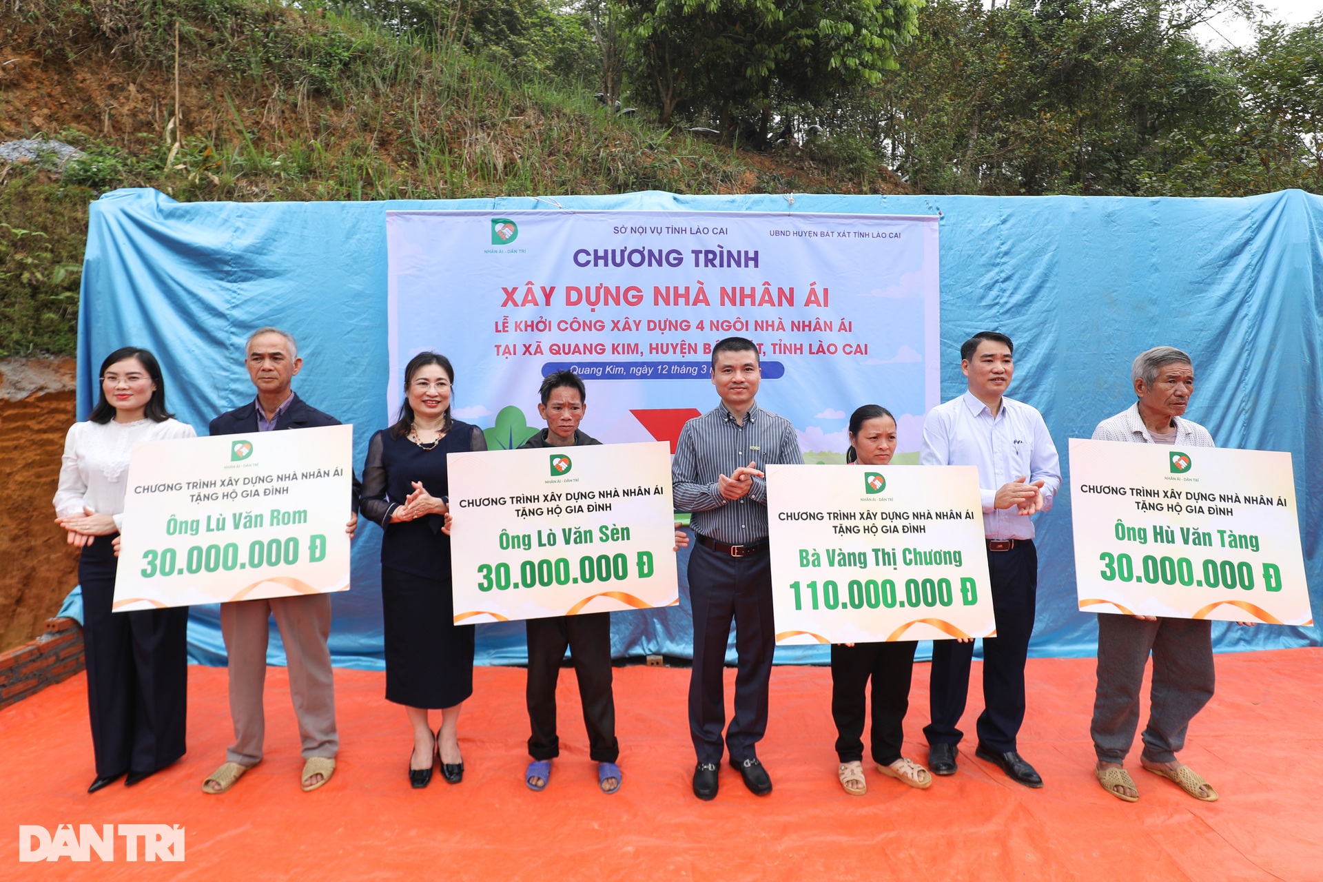 Báo Dân trí khởi công xây dựng 4 nhà Nhân ái ở nơi phên dậu Tổ quốc - 9 Báo Dân trí khởi công xây dựng 4 nhà Nhân ái ở nơi phên dậu Tổ quốc - 9