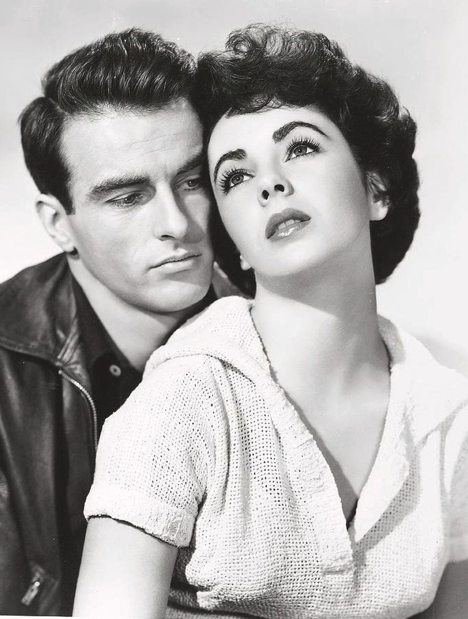 Elizabeth Taylor đi qua 8 cuộc hôn nhân vì... một cuộc tình dở dang? - 3 Elizabeth Taylor đi qua 8 cuộc hôn nhân vì... một cuộc tình dở dang? - 3