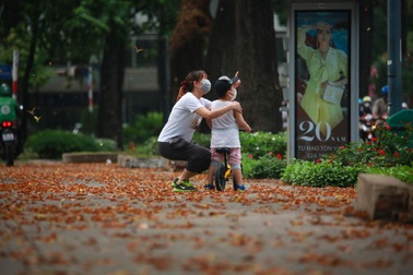 TPHCM chưa giãn cách theo Chỉ thị 16, chỉ phong tỏa 6 ấp, khu phố