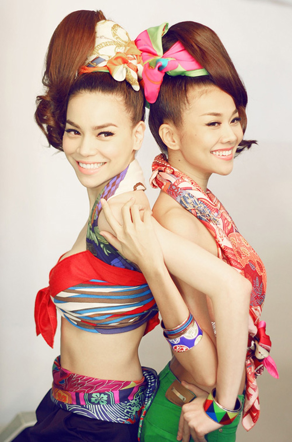 Khoảnh khắc như sinh đôi của Hồ Ngọc Hà - Thanh Hằng - 13