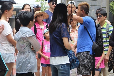 Nha Trang: Đề nghị trục xuất 66 người Trung Quốc hoạt động "chui"