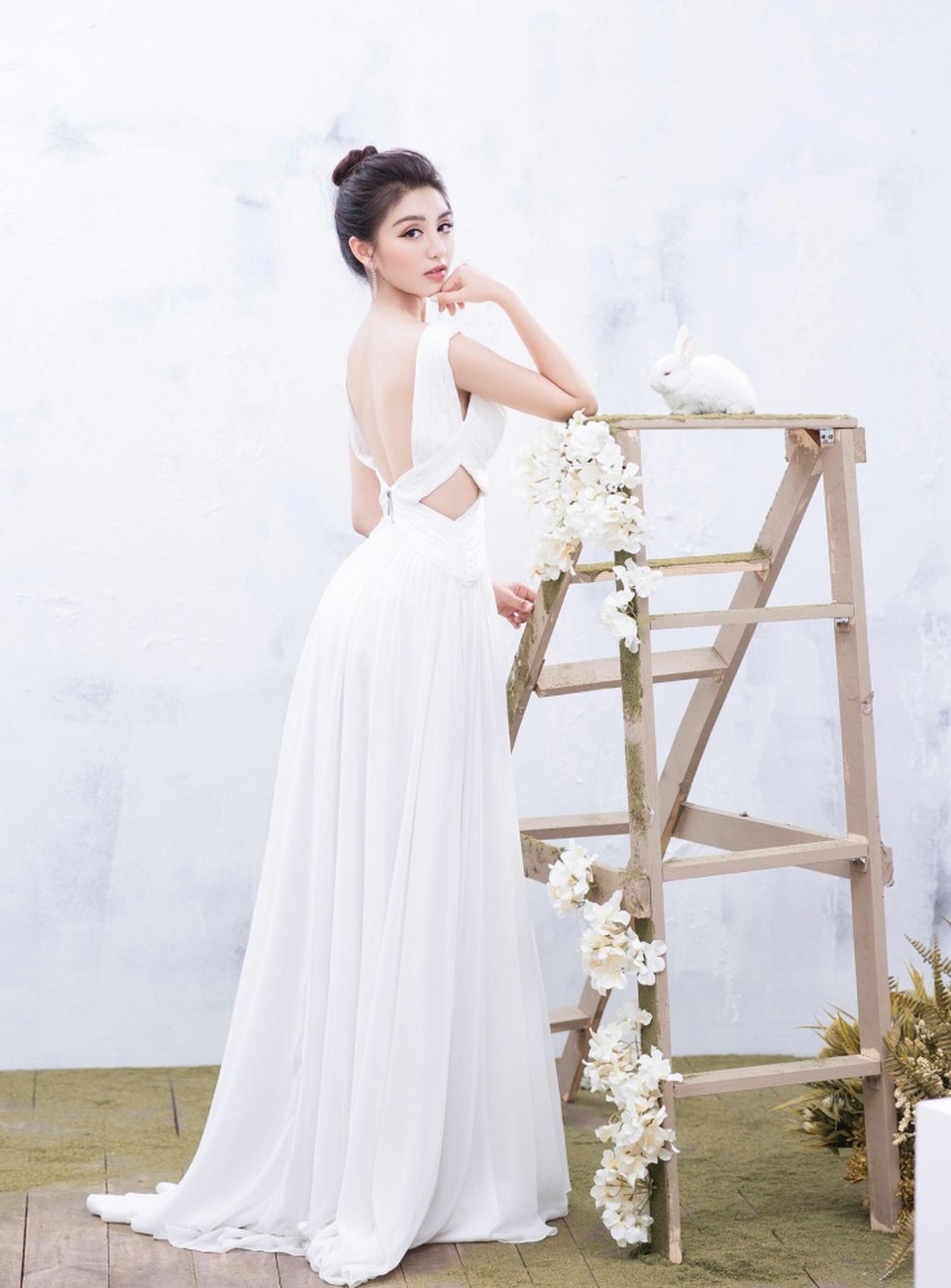 “Người đẹp tài năng” Lê Thanh Tú: “Họ đồn thi Hoa hậu là có đại gia chống lưng” - 6 “Người đẹp tài năng” Lê Thanh Tú: “Họ đồn thi Hoa hậu là có đại gia chống lưng” - 6