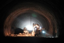 Công trường hầm xuyên núi duy nhất trên cao tốc Bắc - Nam qua Hà Tĩnh