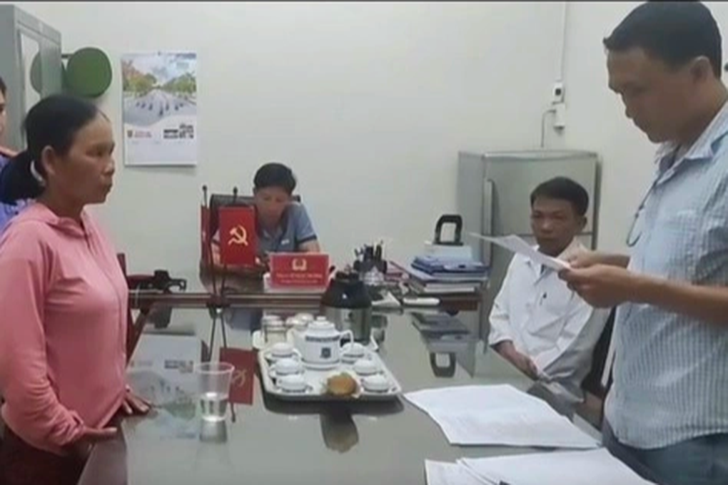 Vừa ra tù, nữ siêu trộm lại đột nhập nhà dân lấy cắp tiền, vàng - 1 Vừa ra tù, nữ siêu trộm lại đột nhập nhà dân lấy cắp tiền, vàng - 1