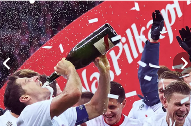 Nghiên cứu gây bất ngờ: Hoàn toàn không uống rượu cũng dễ mắc chứng mất trí nhớ